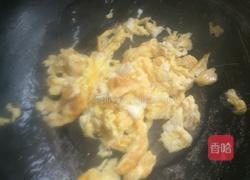 鸡蛋炒蒜苗干豆腐的做法