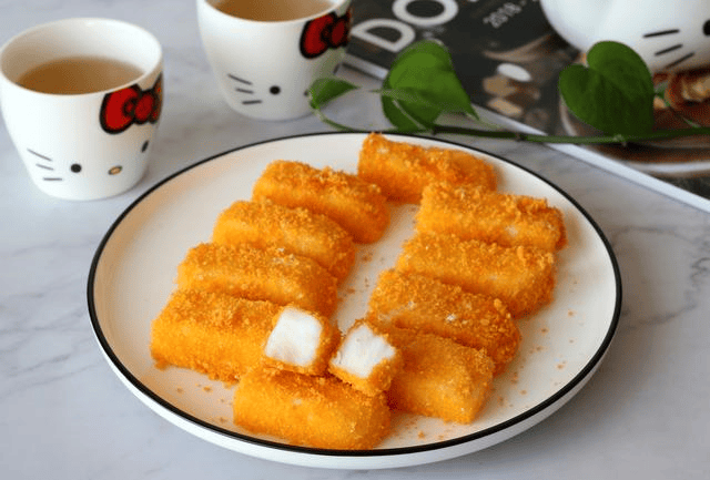 鸡蛋牛奶油炸做法
